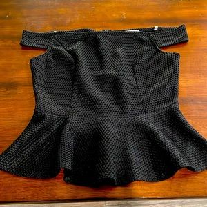 Off the shoulder peplum top size M